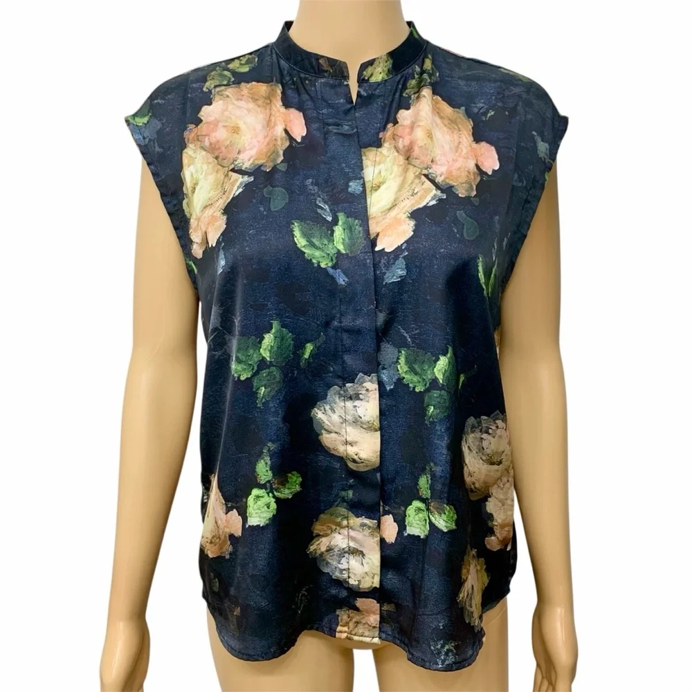 Elie Tahari Painted Rose Silk Shell Top Blouse hidden button up Size XS - Picture 2 of 12